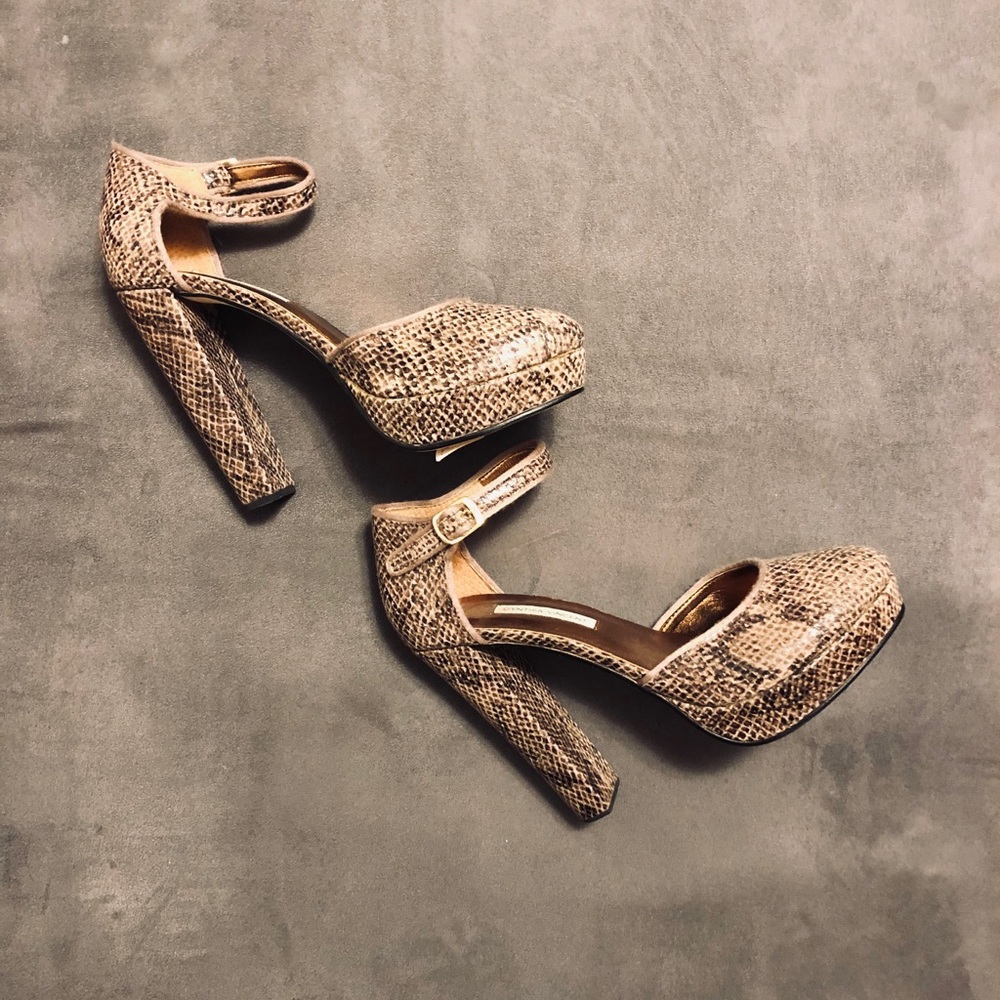 Cynthia Vincent Pippa Platforms
